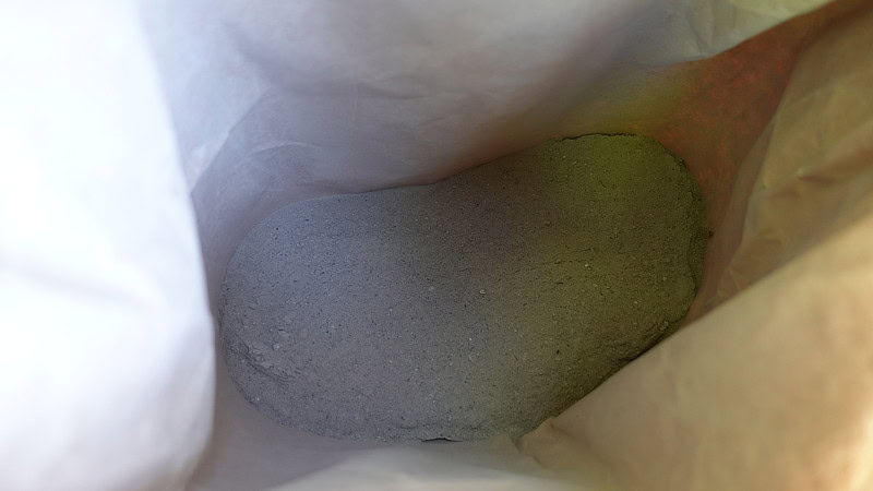 Rock dust fertilizer powder